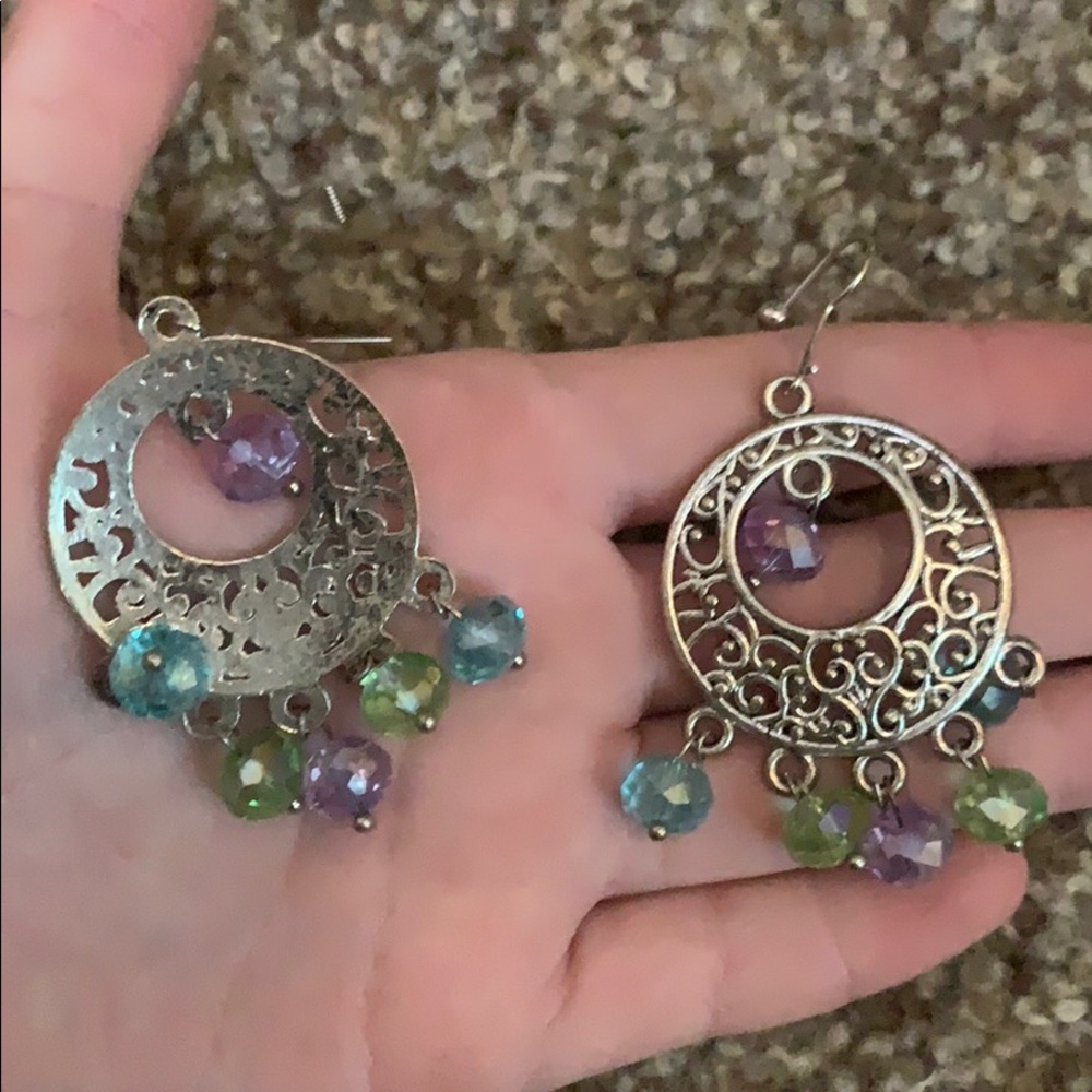 Earring - Picture 2 of 3